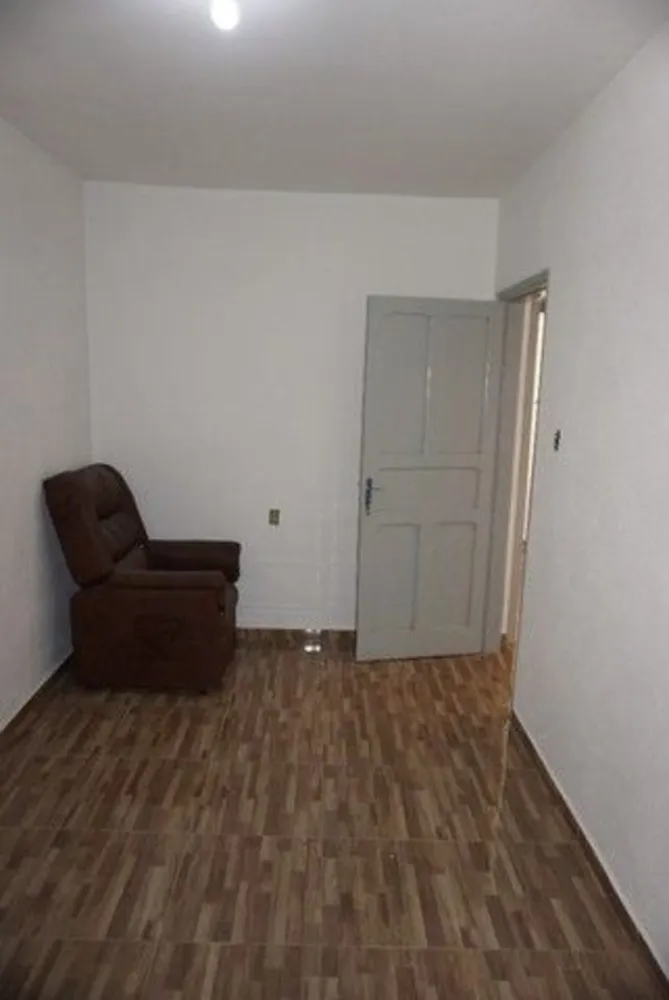 Casa, 2 quartos, 180 m² - Foto 1
