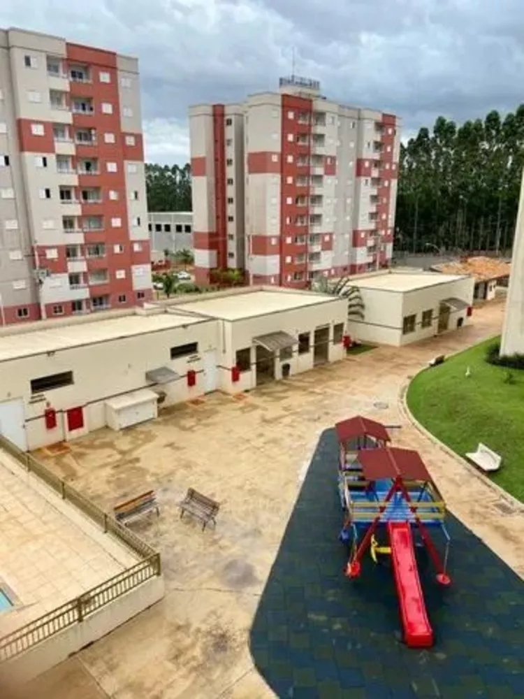 Apartamento à venda com 3 quartos, 78m² - Foto 2