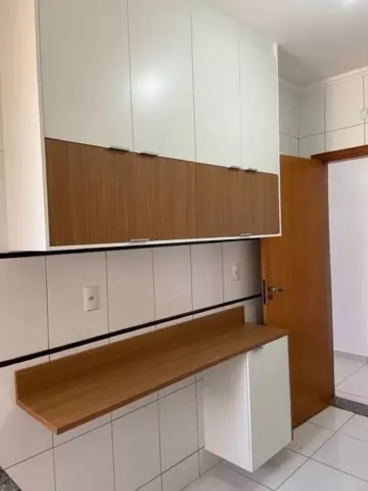 Apartamento à venda com 3 quartos, 78m² - Foto 4