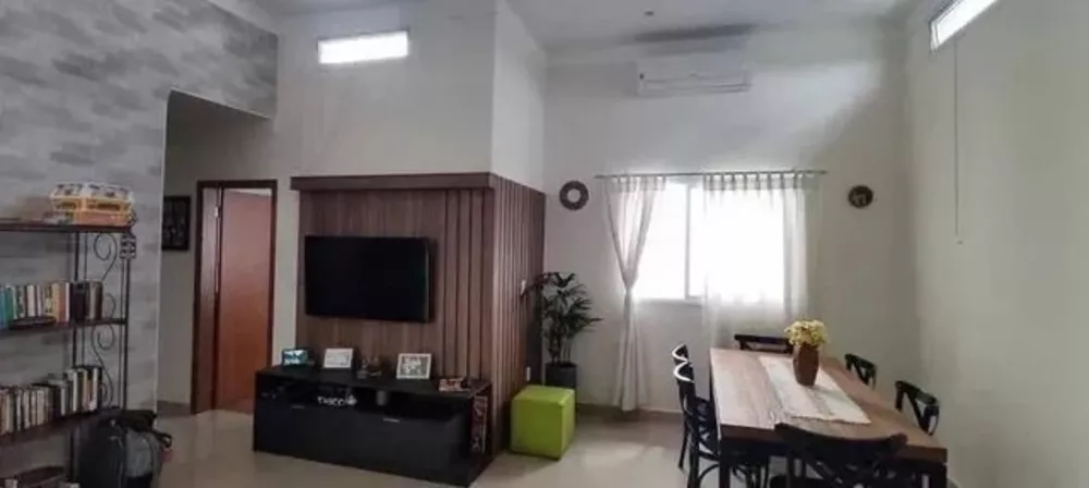 Casa de Condomínio à venda com 3 quartos, 112m² - Foto 2