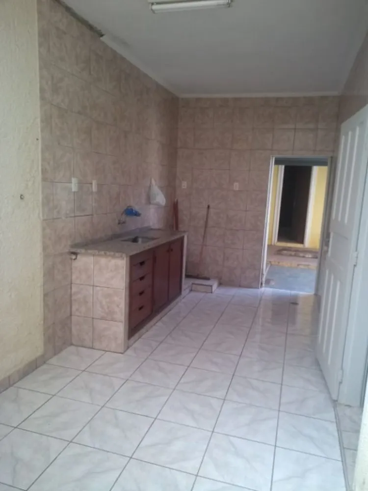 Casa, 3 quartos, 240 m² - Foto 10