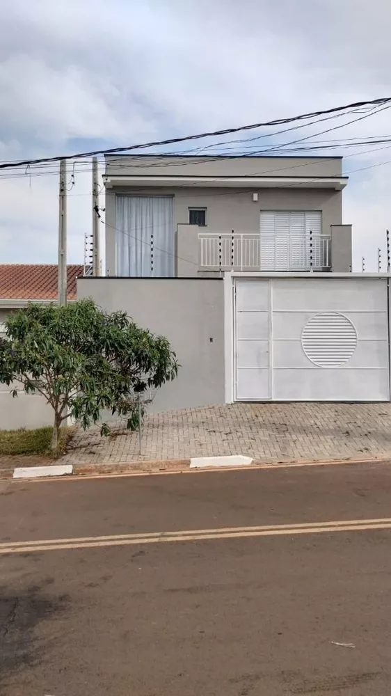 Casa de Condomínio à venda com 3 quartos, 140m² - Foto 1