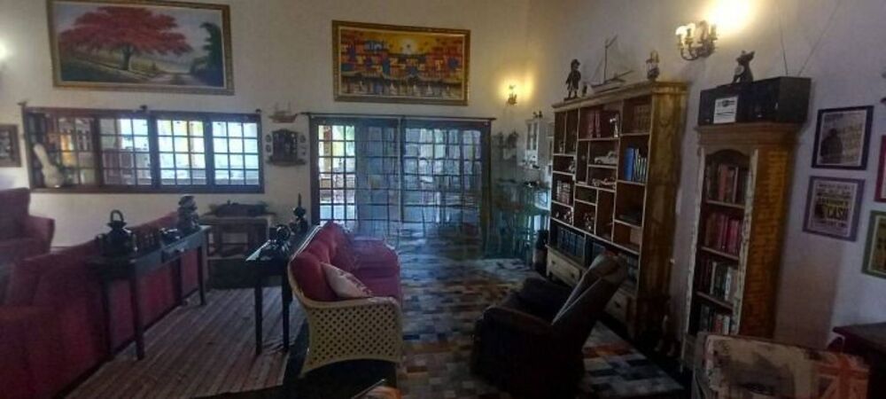 Casa de Condomínio à venda com 4 quartos, 832m² - Foto 2