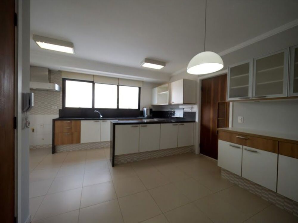 Apartamento, 4 quartos, 226 m² - Foto 2