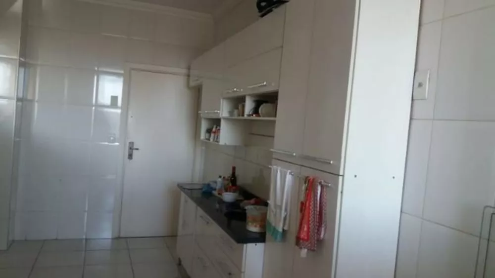 Apartamento à venda com 2 quartos, 89m² - Foto 3