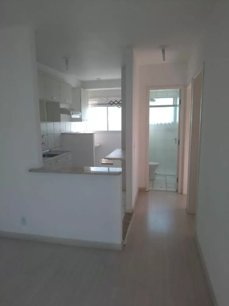 Apartamento à venda com 2 quartos, 47m² - Foto 1