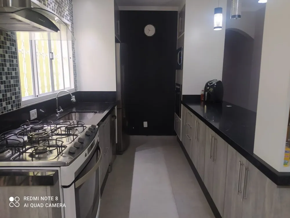 Sobrado, 4 quartos, 200 m² - Foto 4