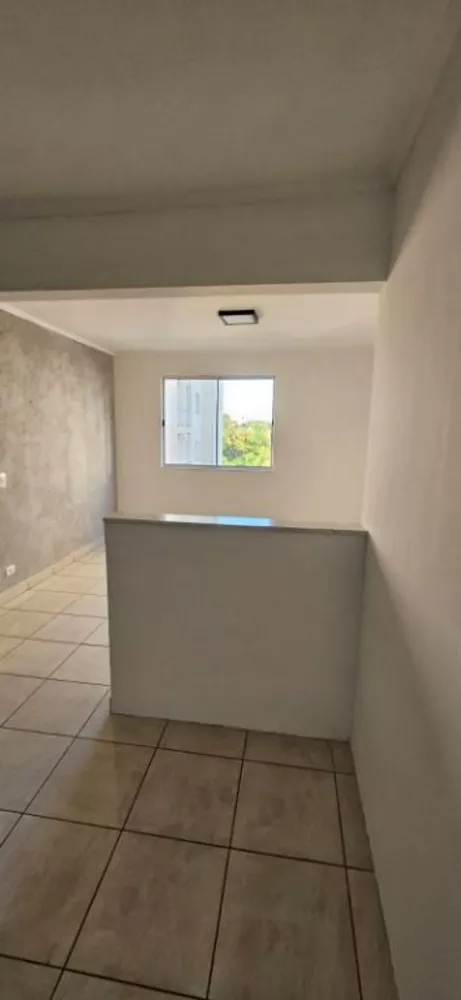 Apartamento à venda com 2 quartos, 60m² - Foto 3