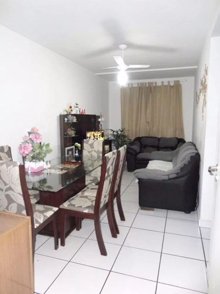 Apartamento à venda com 1 quarto, 44m² - Foto 1