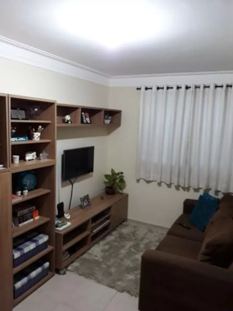 Apartamento à venda com 1 quarto, 39m² - Foto 1