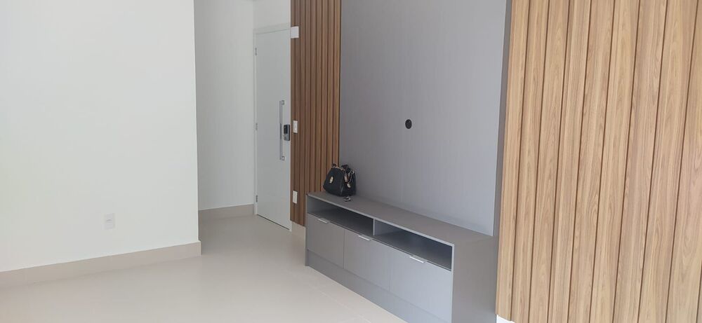 Apartamento à venda com 2 quartos, 87m² - Foto 2