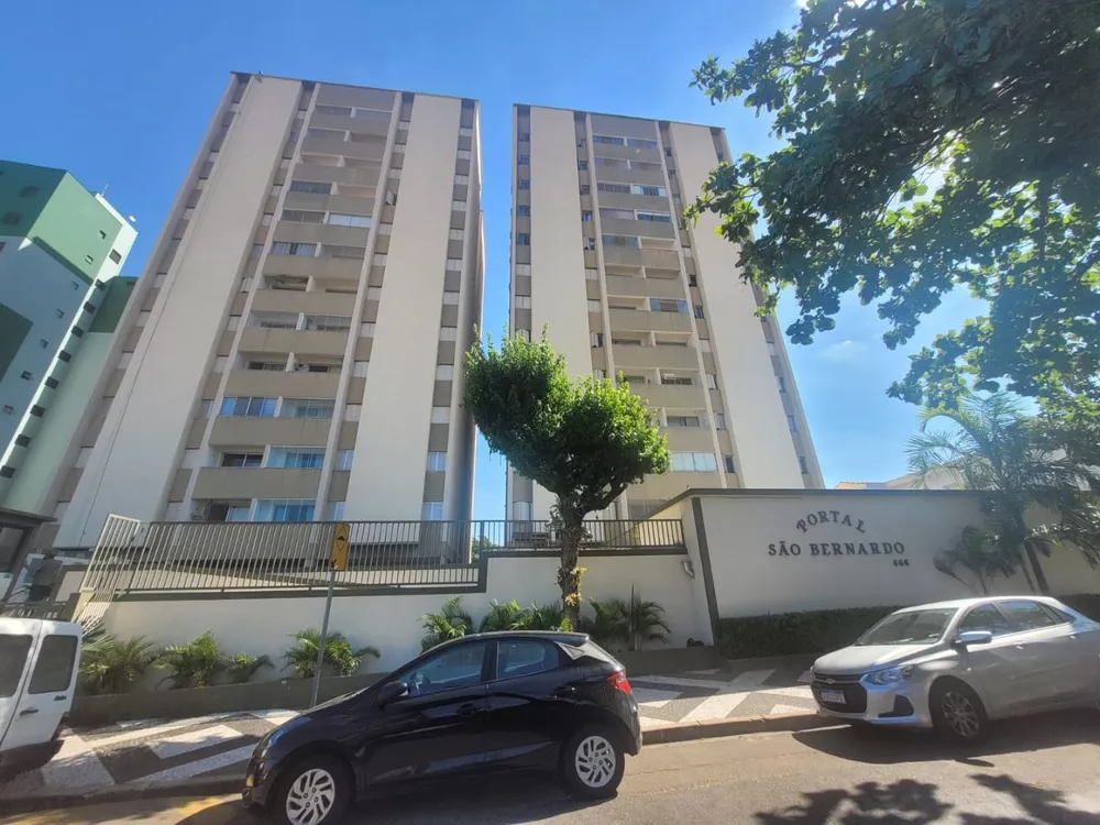 Apartamento à venda com 2 quartos, 79m² - Foto 1