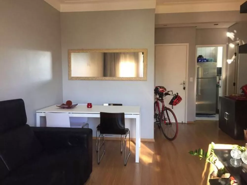 Apartamento à venda com 1 quarto, 58m² - Foto 2