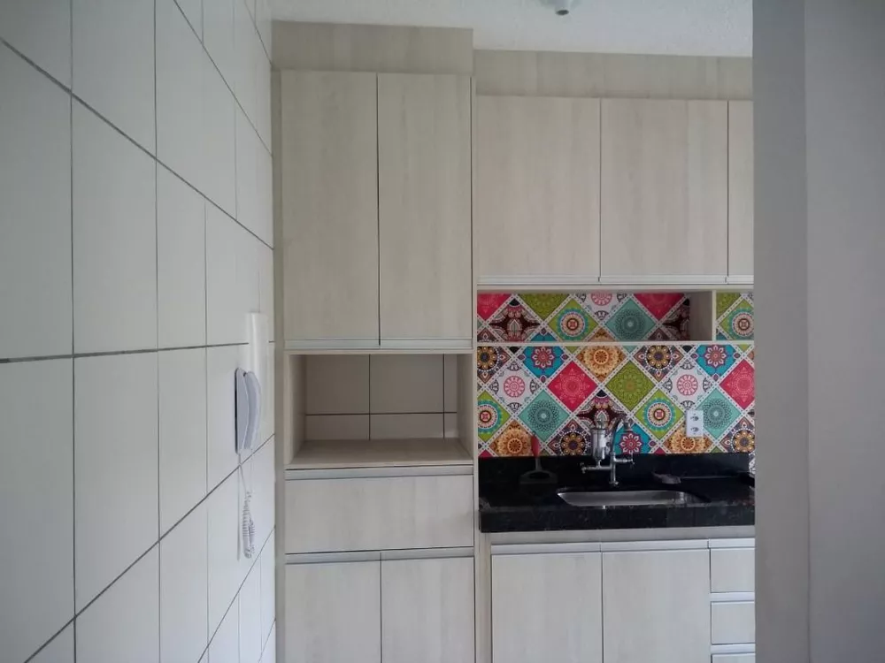 Apartamento à venda com 2 quartos, 46m² - Foto 3