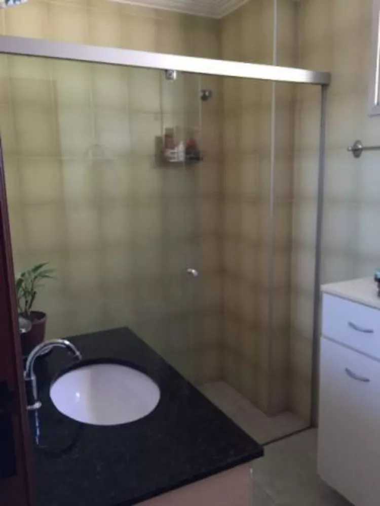 Apartamento à venda com 3 quartos, 110m² - Foto 1