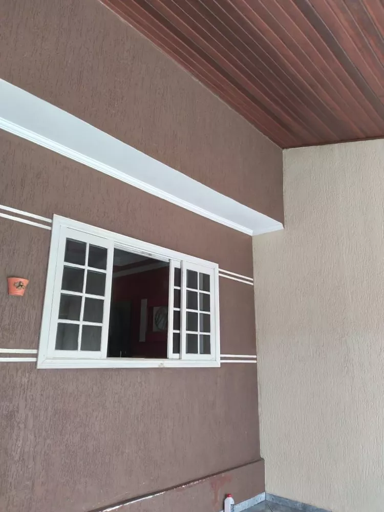 Casa à venda com 2 quartos, 125m² - Foto 2