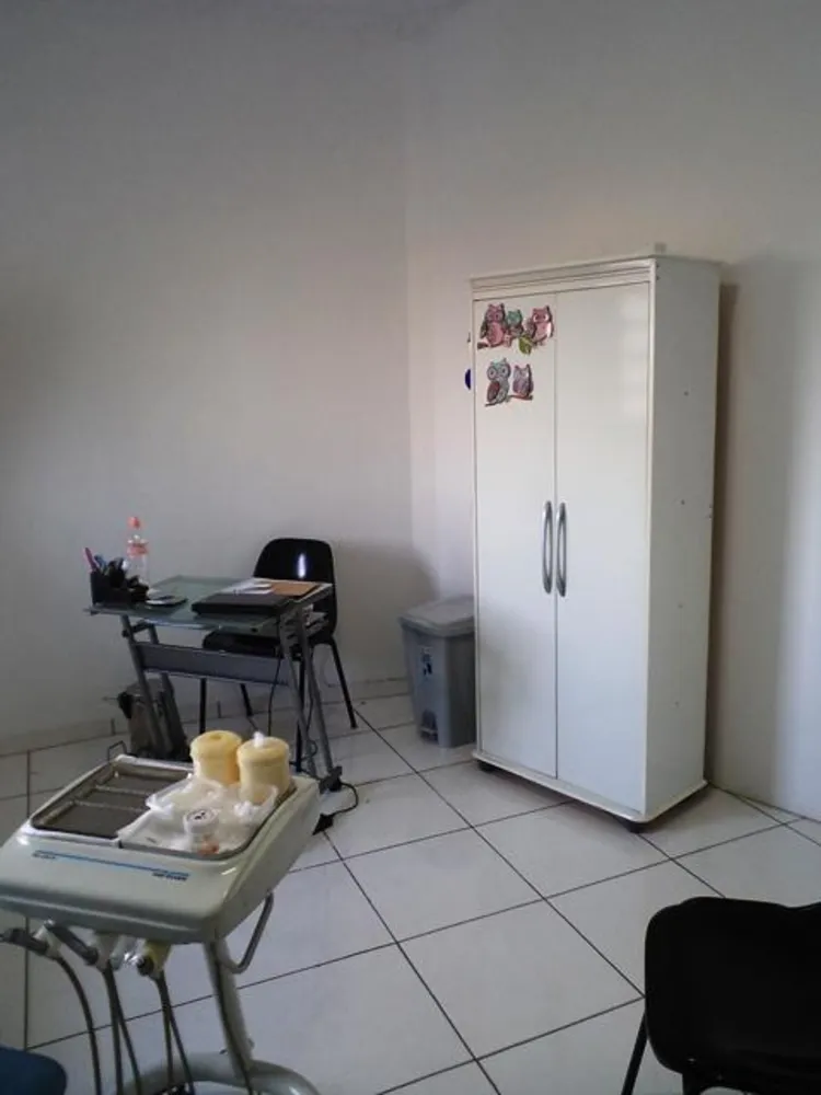 Casa, 3 quartos, 219 m² - Foto 13