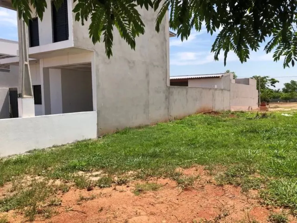 Casa de Condomínio à venda com 3 quartos, 140m² - Foto 3