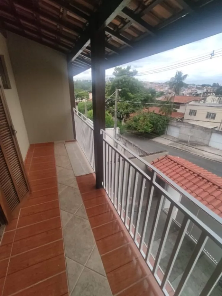 Sobrado à venda com 3 quartos, 162m² - Foto 3