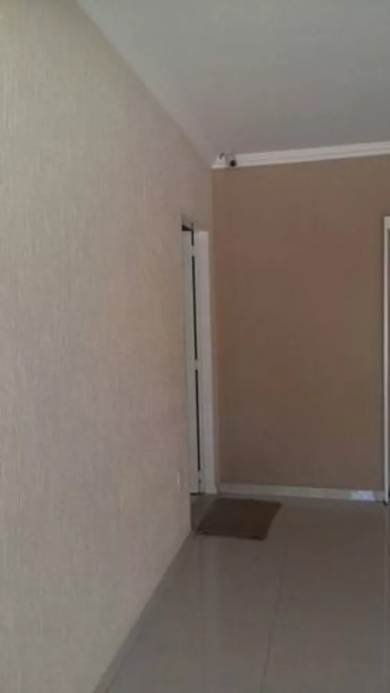 Casa à venda com 3 quartos, 120m² - Foto 2