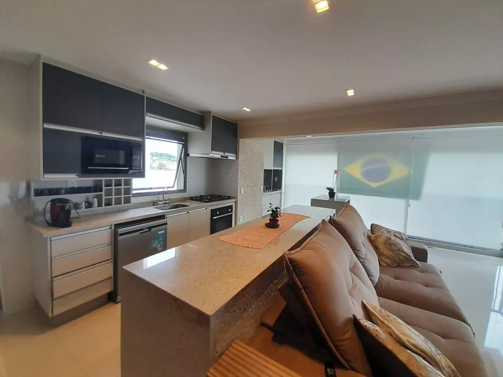 Apartamento à venda com 3 quartos, 107m² - Foto 4