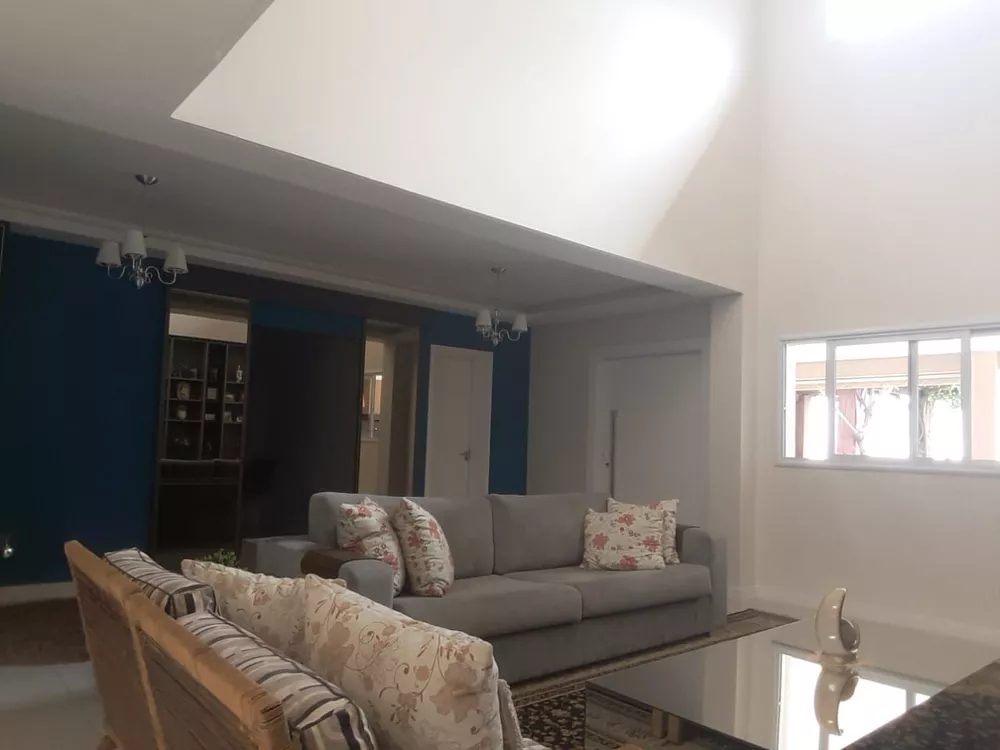 Casa à venda com 4 quartos, 450m² - Foto 12