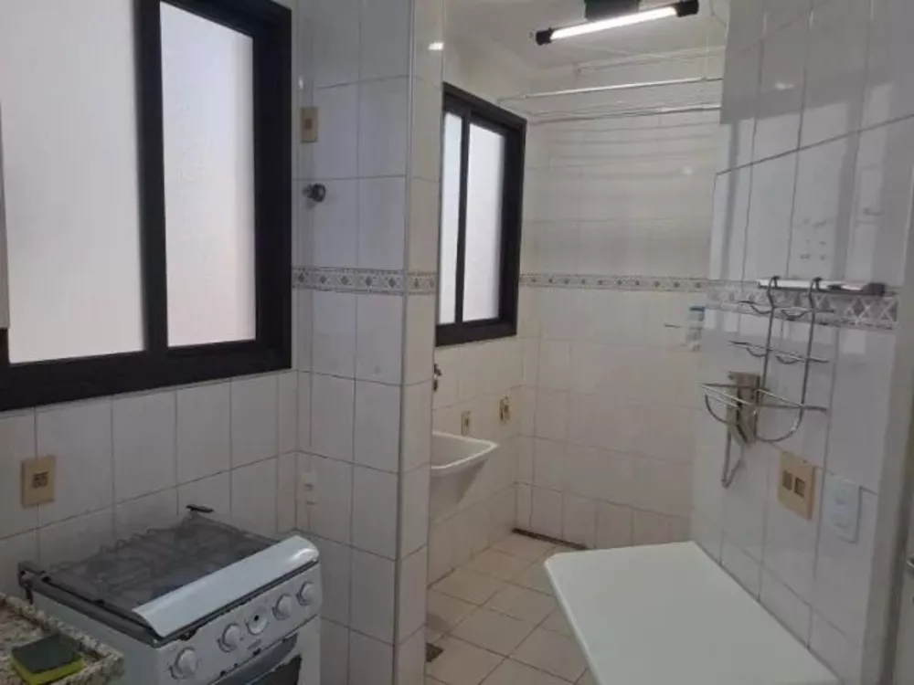 Apartamento à venda com 3 quartos, 85m² - Foto 4