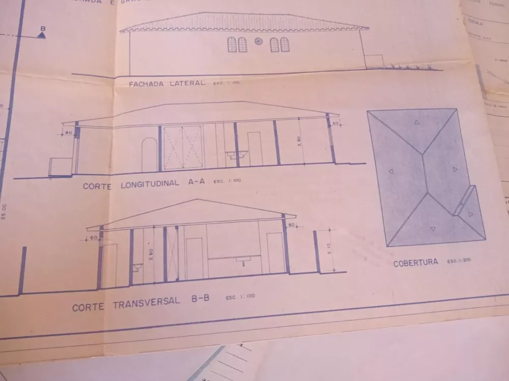 Casa à venda com 3 quartos, 141m² - Foto 3