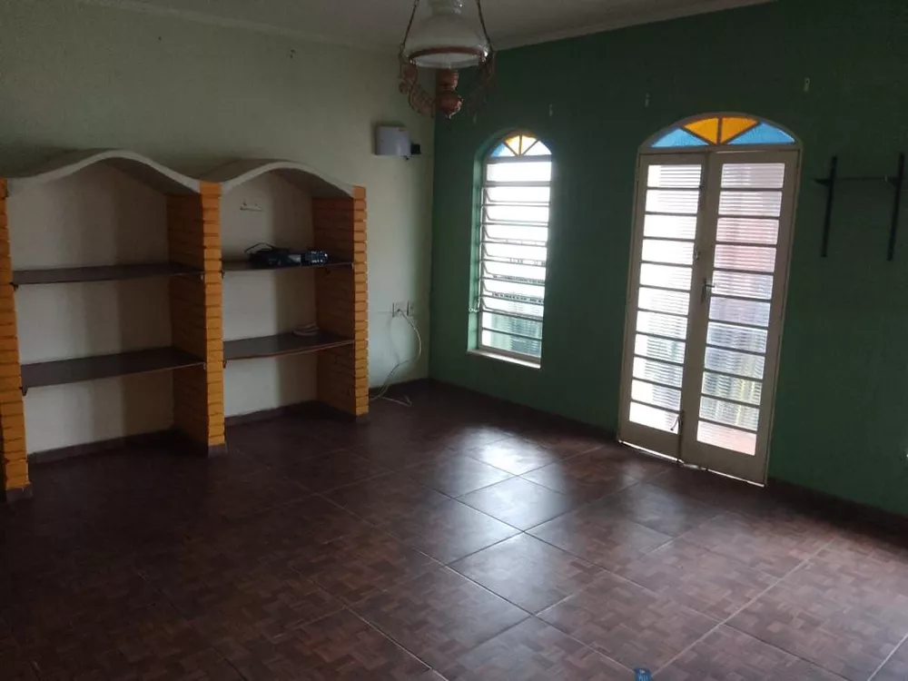 Casa à venda com 3 quartos, 141m² - Foto 4