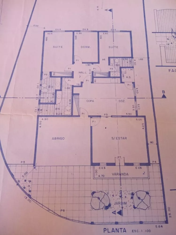 Casa à venda com 3 quartos, 141m² - Foto 2