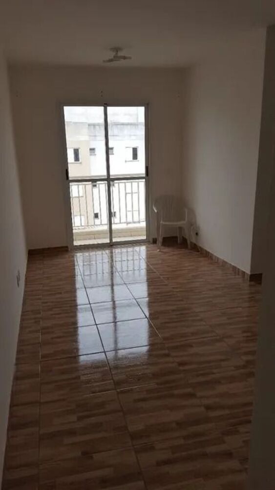Apartamento para alugar com 3 quartos, 80m² - Foto 1