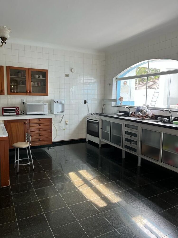 Sobrado à venda e aluguel com 4 quartos, 415m² - Foto 15
