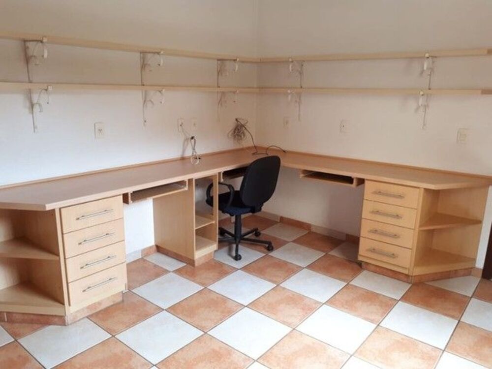 Sobrado, 3 quartos, 270 m² - Foto 2