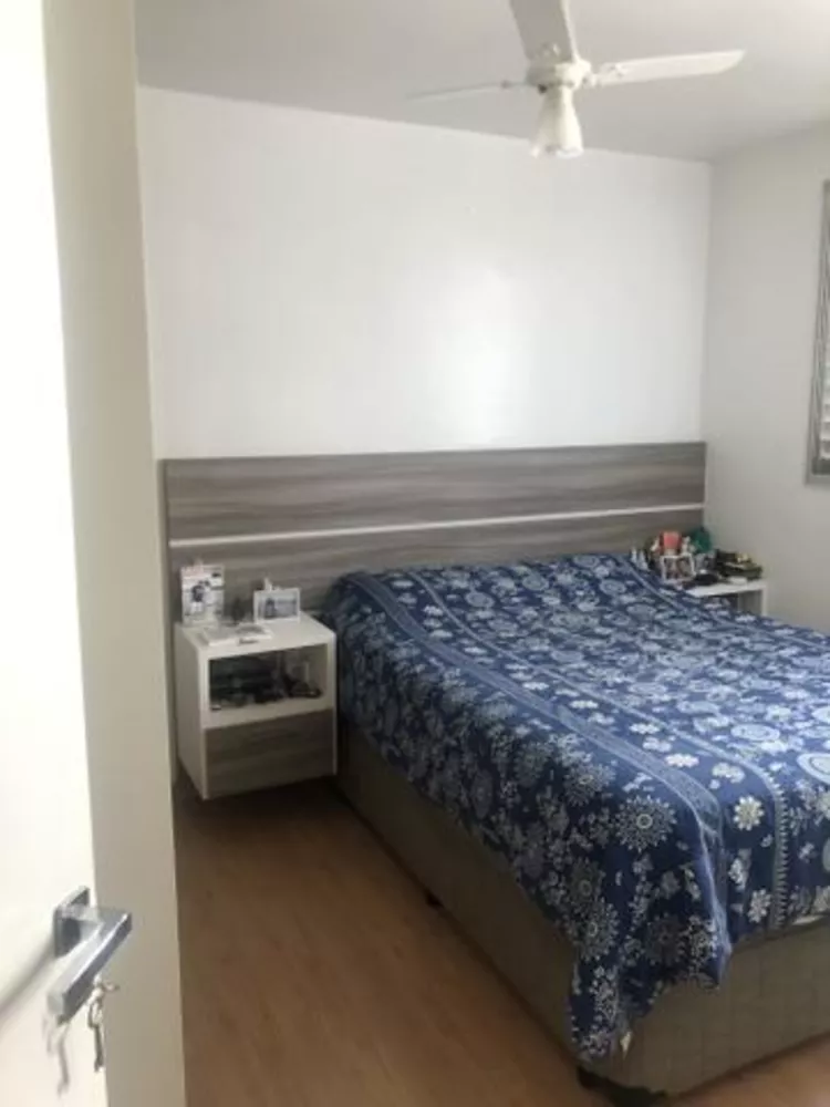 Apartamento à venda com 2 quartos, 50m² - Foto 2