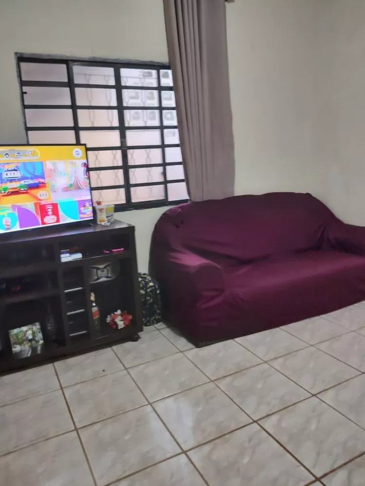 Chácara à venda com 2 quartos, 300m² - Foto 3