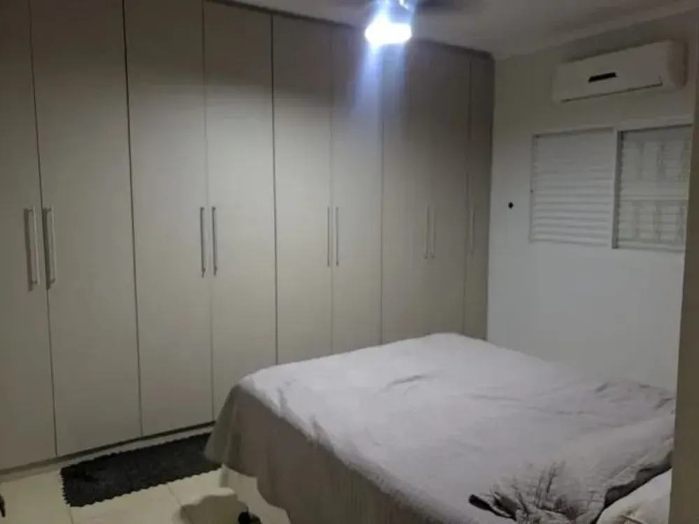 Casa, 3 quartos, 210 m² - Foto 2
