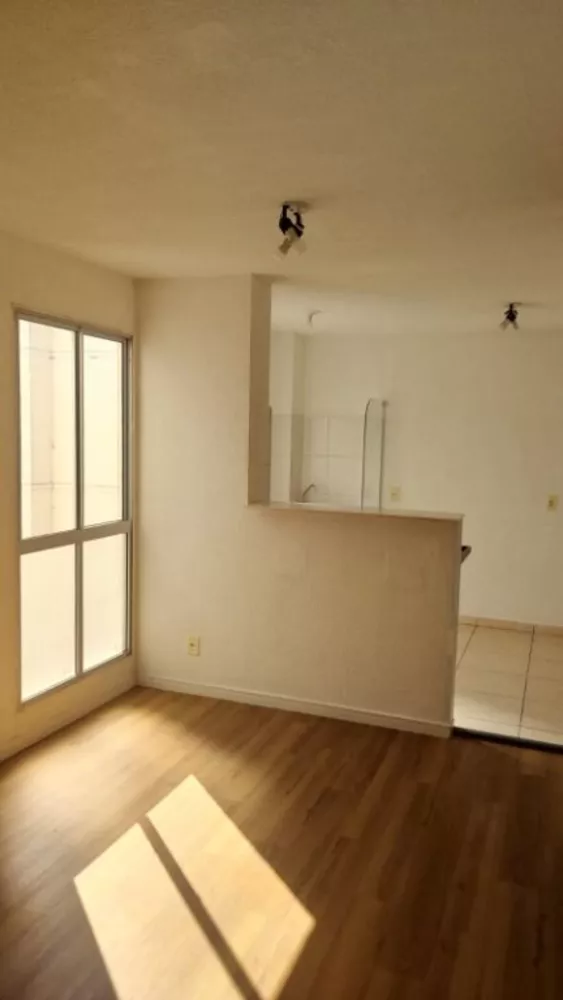 Apartamento para alugar com 2 quartos, 60m² - Foto 2