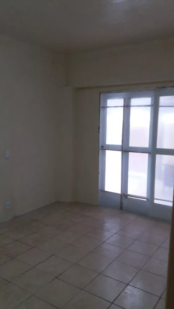 Casa à venda com 3 quartos, 130m² - Foto 7