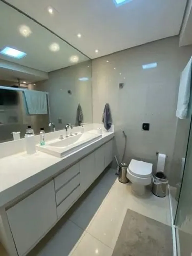 Apartamento, 3 quartos, 278 m² - Foto 1
