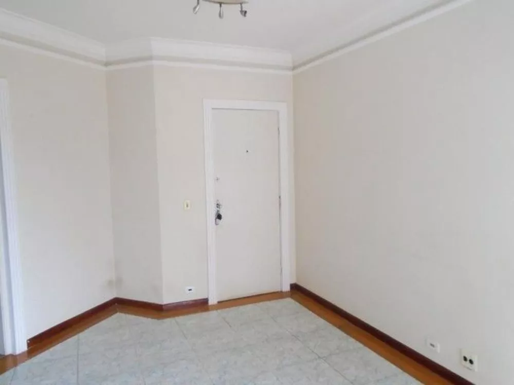 Apartamento à venda com 3 quartos, 72m² - Foto 4