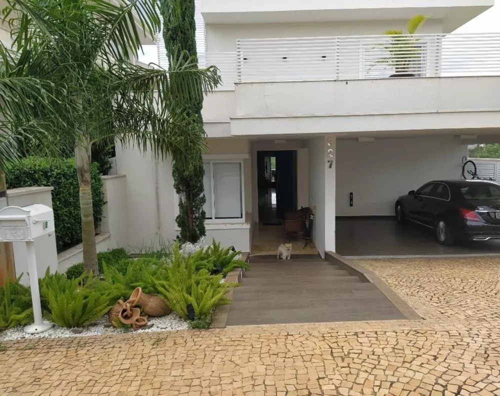 Sobrado à venda com 4 quartos, 358m² - Foto 2