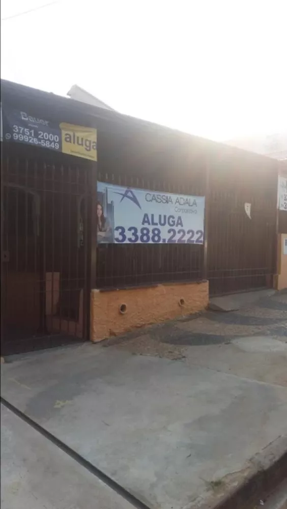 Casa para alugar com 3 quartos, 180m² - Foto 4