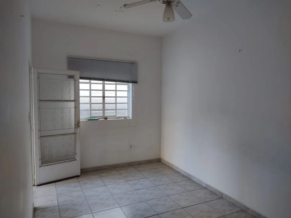 Casa, 3 quartos, 237 m² - Foto 3