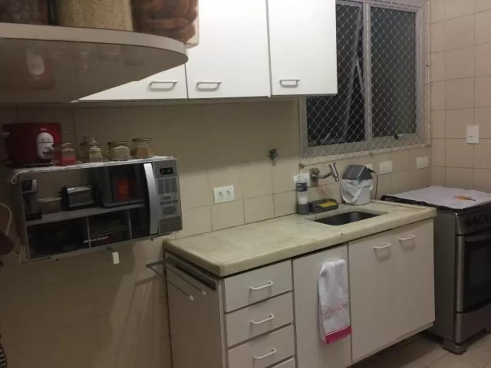 Apartamento à venda com 1 quarto, 50m² - Foto 4