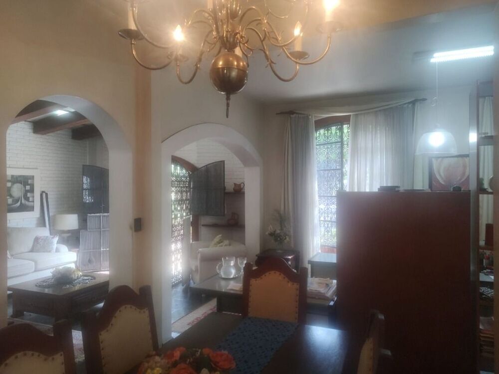 Casa para alugar com 2 quartos, 200m² - Foto 4