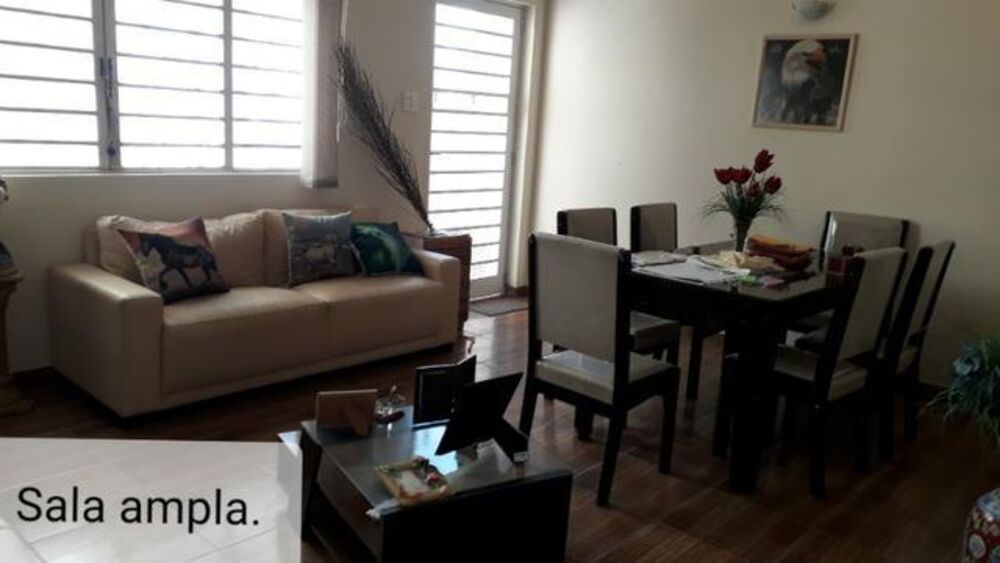 Casa, 3 quartos, 200 m² - Foto 1