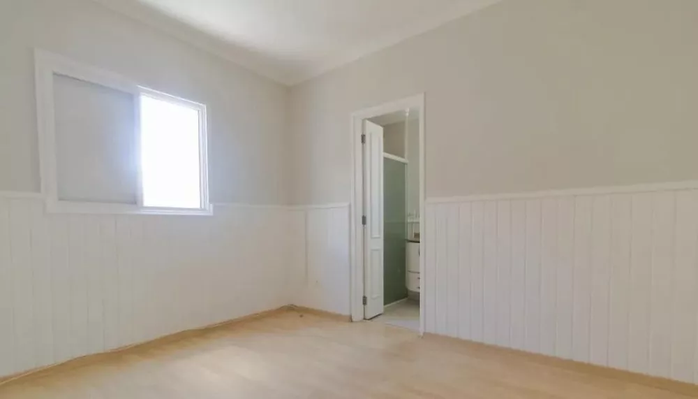 Apartamento à venda com 2 quartos, 70m² - Foto 3