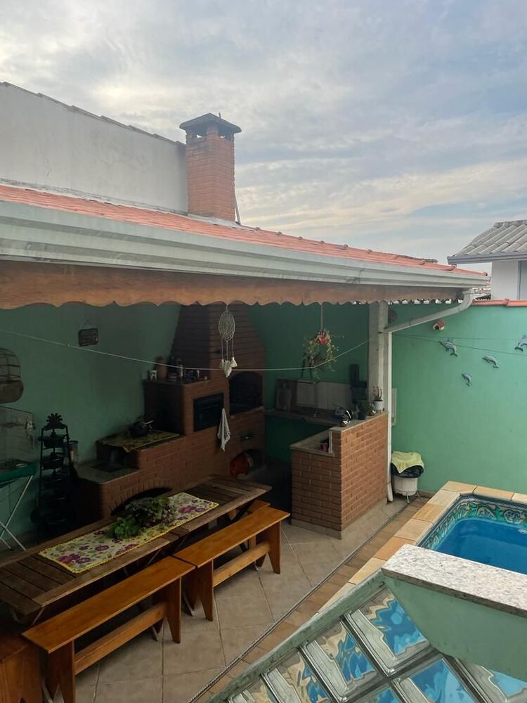Casa, 3 quartos, 180 m² - Foto 1