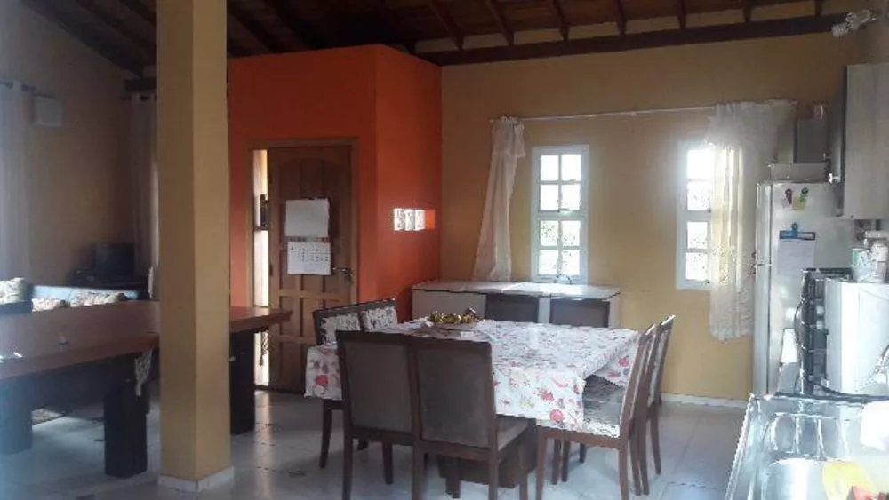 Casa à venda com 3 quartos, 169m² - Foto 5