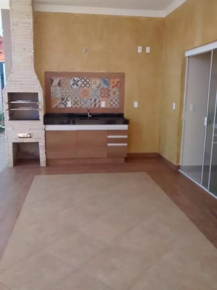 Casa de Condomínio à venda com 4 quartos, 180m² - Foto 3